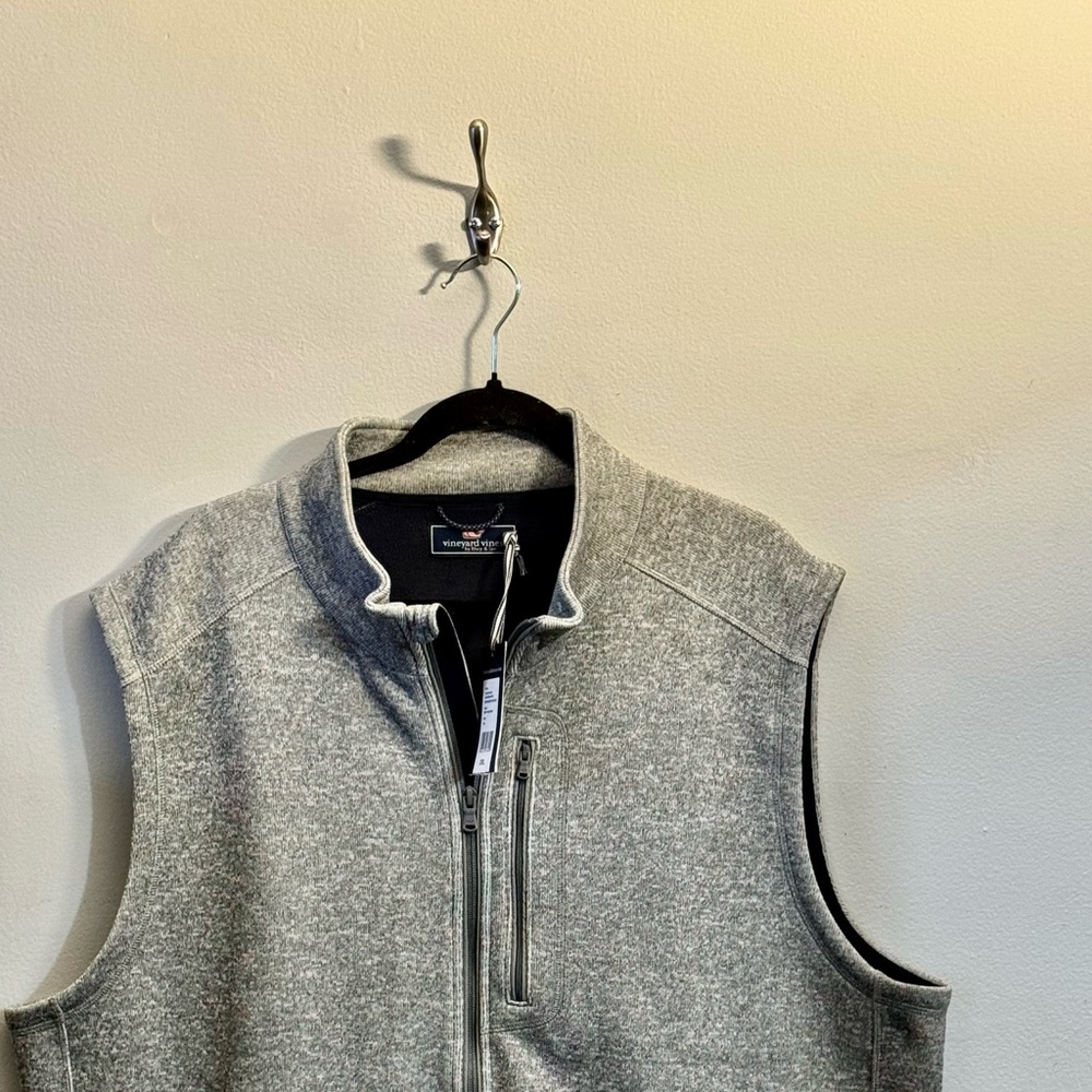 Vineyard Vines Men's Heather Gray Zip-Up Sweater Vest